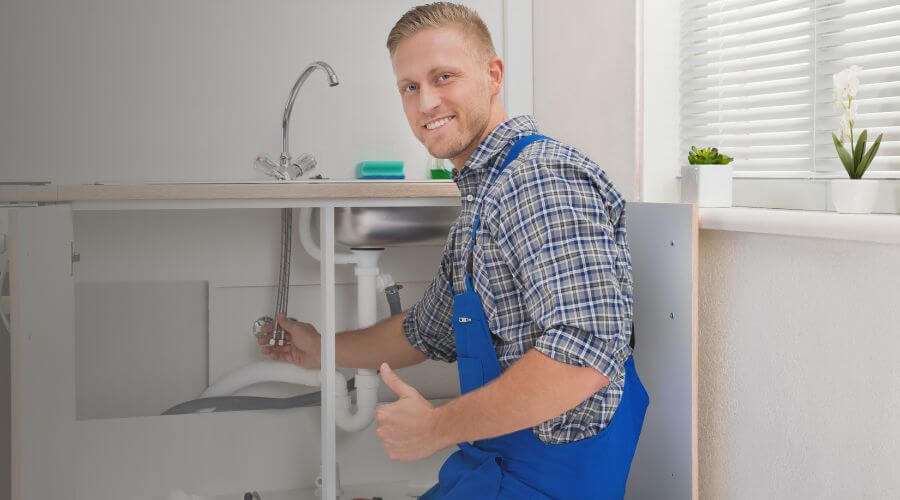 Local tankless water heater installation in Mendon, MO